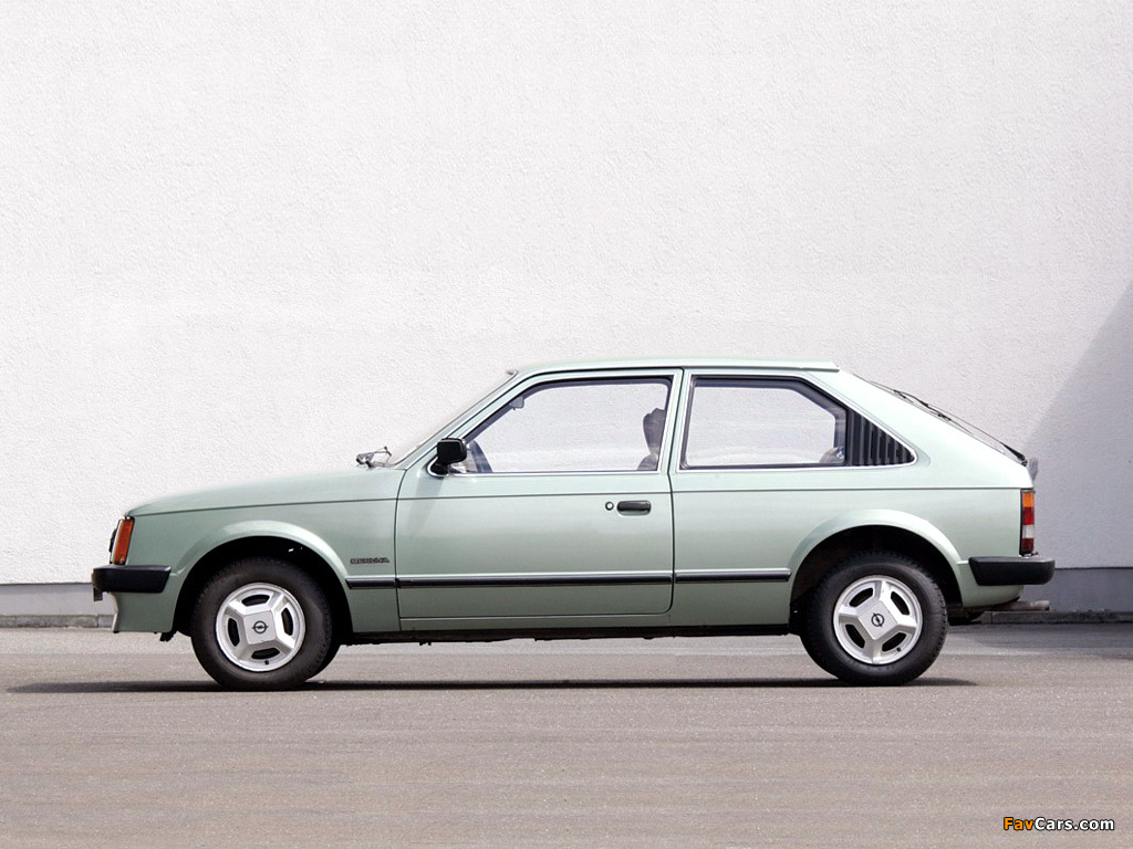 Opel Kadett 3-door (D) 1979–84 images (1024 x 768)