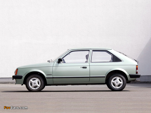 Opel Kadett 3-door (D) 1979–84 images (640 x 480)