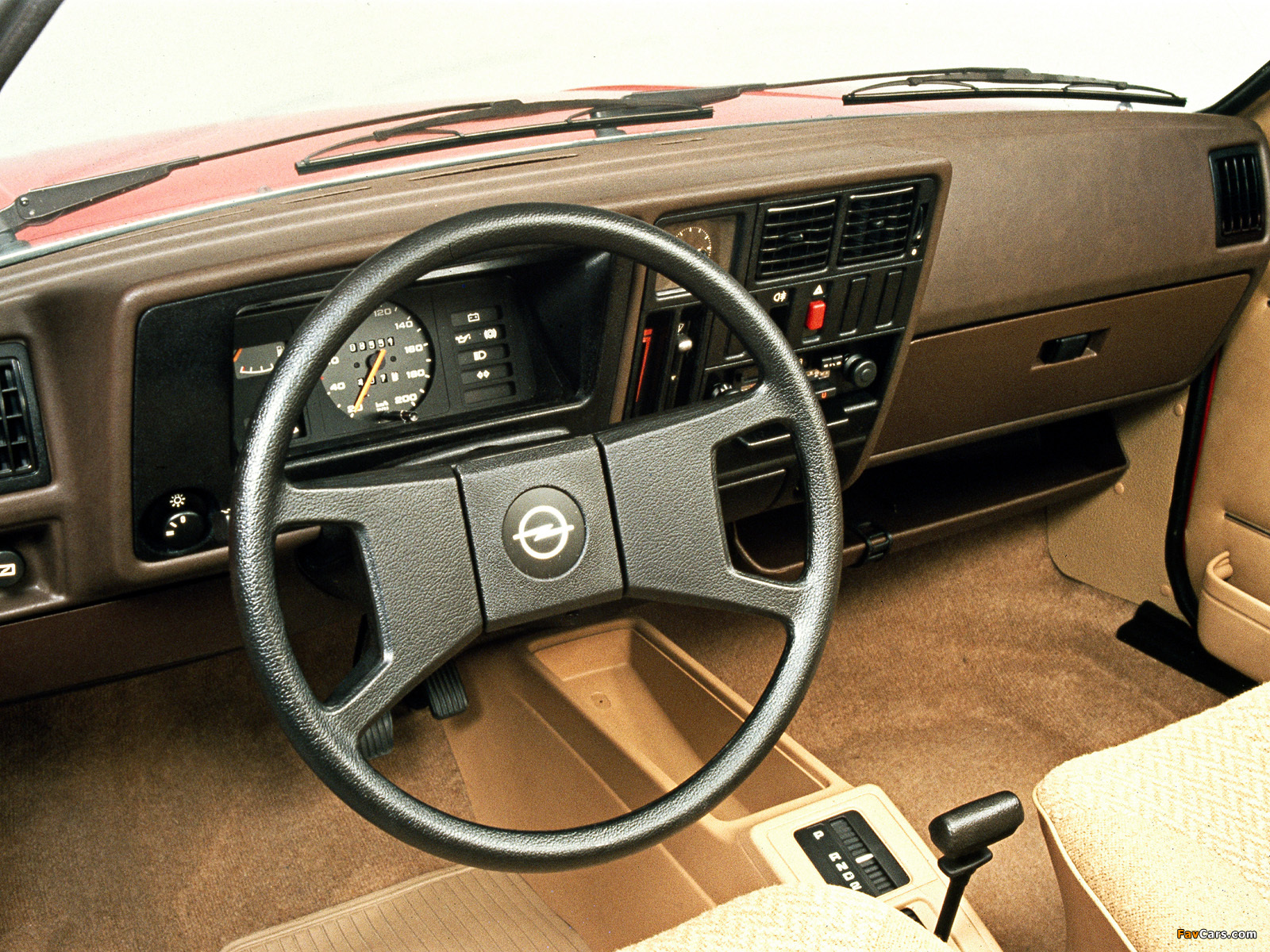 Opel Kadett 3-door (D) 1979–84 images (1600 x 1200)