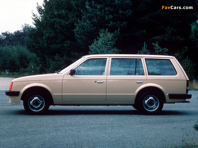 Opel Kadett Caravan 5-door (D) 1979–84 photos (640 x 480)