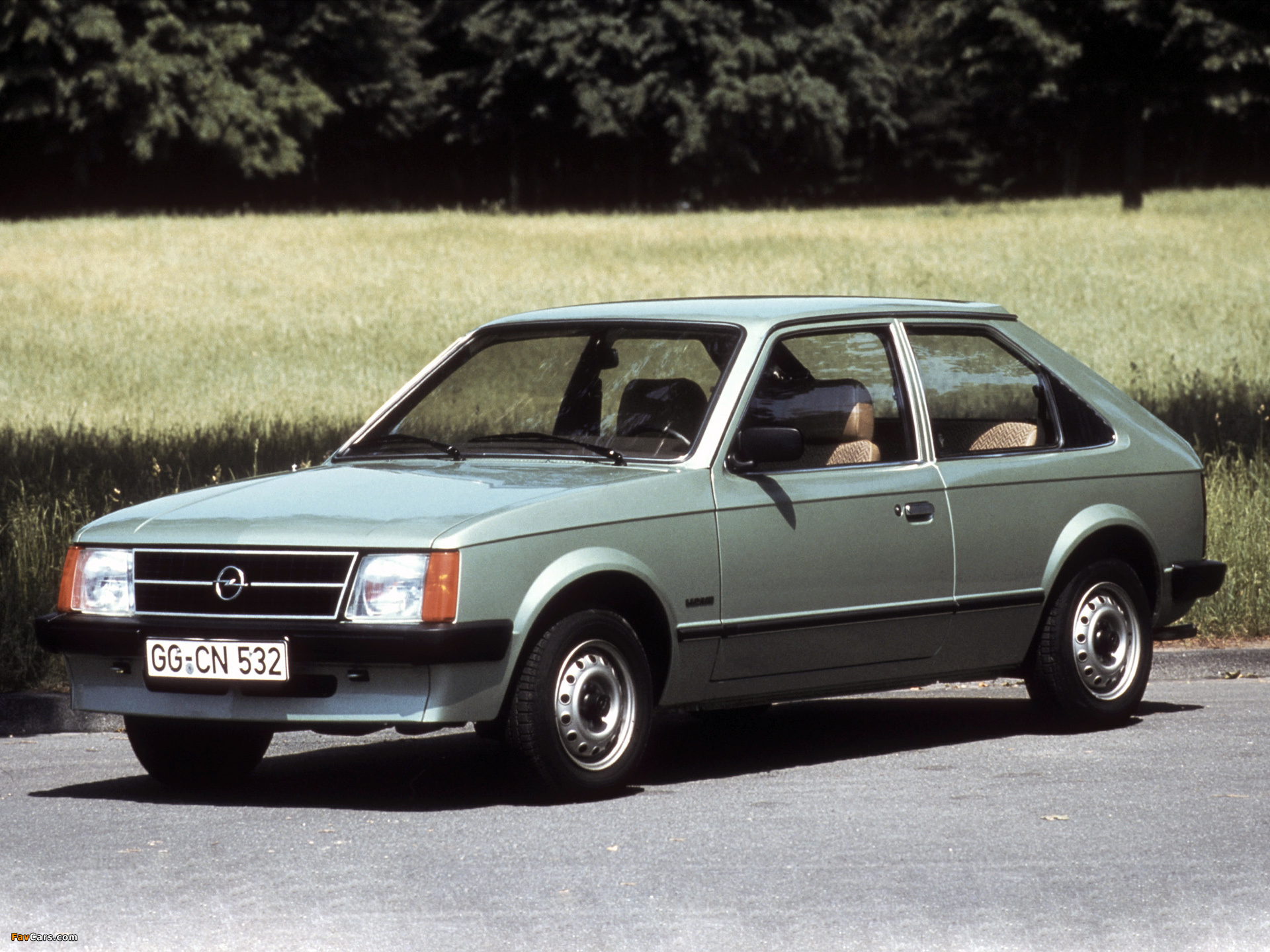 Opel Kadett 3-door (D) 1979–84 pictures (1920 x 1440)
