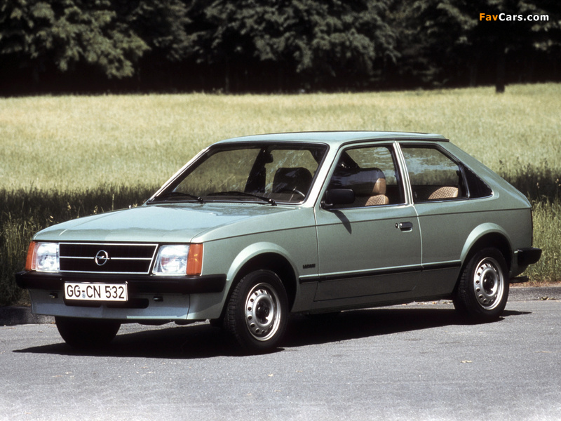 Opel Kadett 3-door (D) 1979–84 pictures (800 x 600)