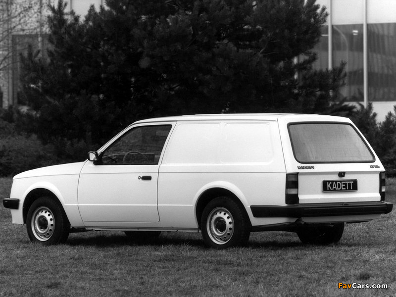 Opel Kadett Lieferwagen (D) 1979–85 pictures (800 x 600)