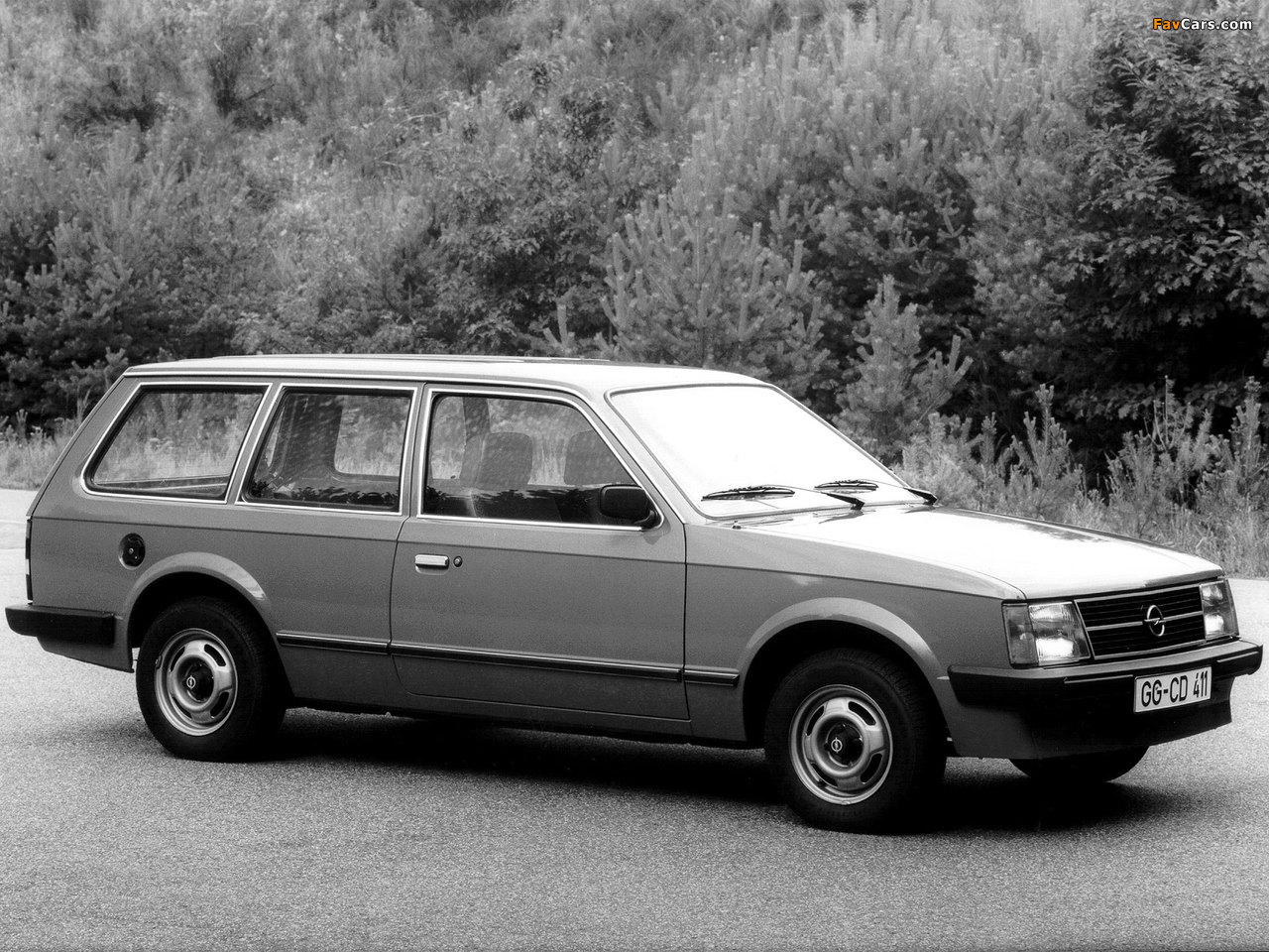 Opel Kadett Caravan 3-door (D) 1979–84 wallpapers (1280 x 960)