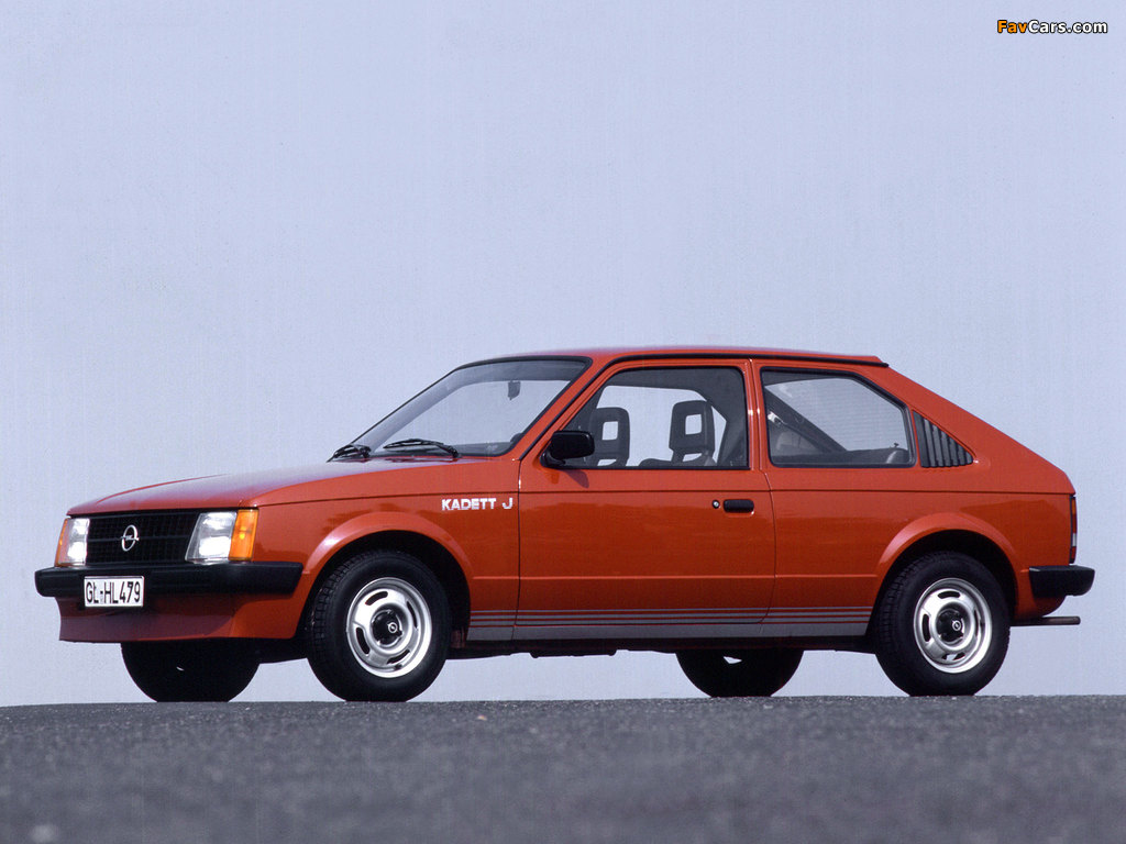 Opel Kadett Junior 3-door (D) 1981–84 pictures (1024 x 768)