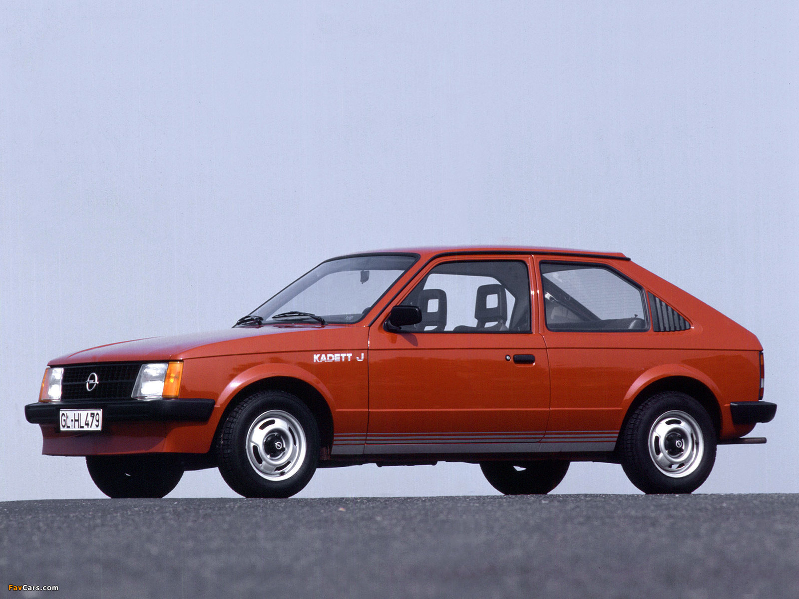 Opel Kadett Junior 3-door (D) 1981–84 pictures (1600 x 1200)