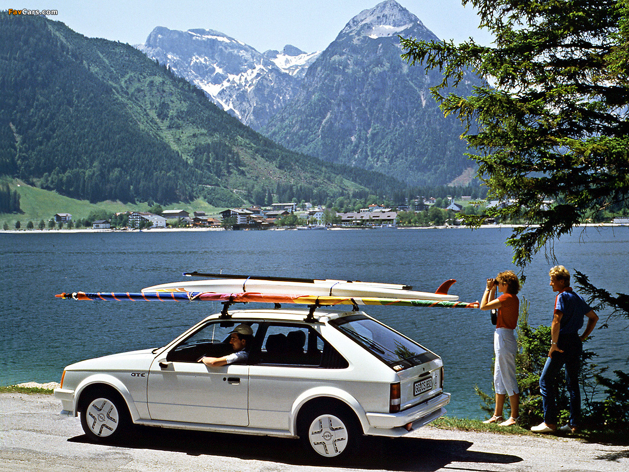 Opel Kadett GT/E 3-door (D) 1983–84 images (1280 x 960)