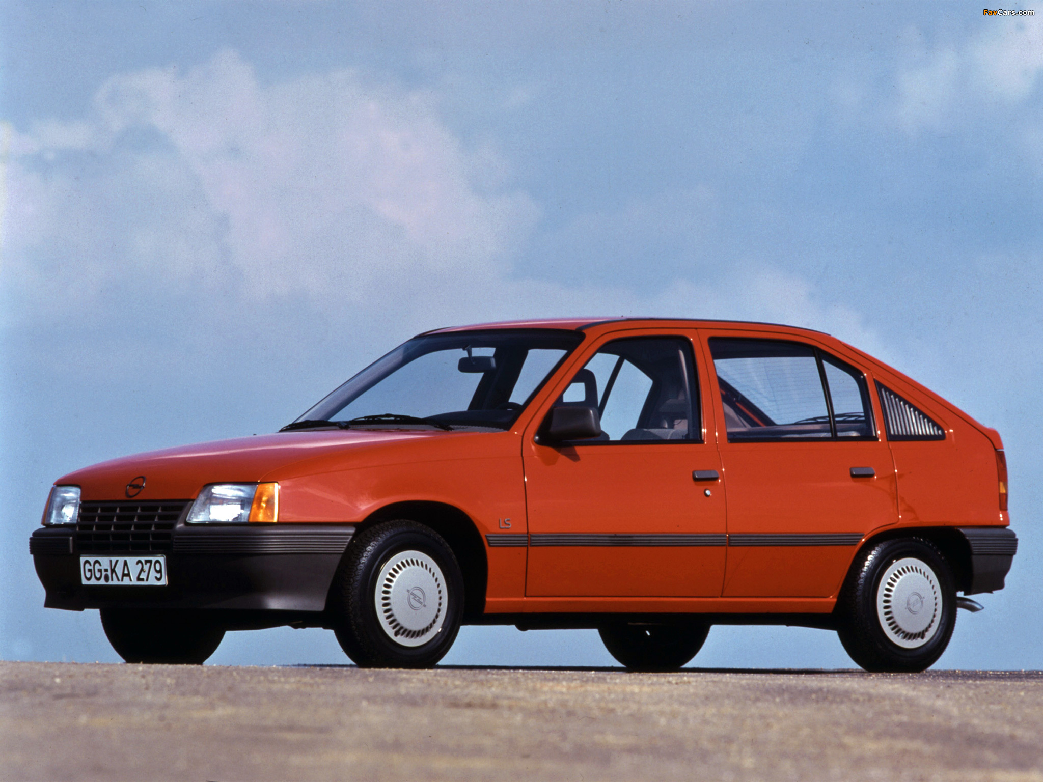 Opel Kadett 5-door (E) 1984–89 pictures (2048 x 1536)