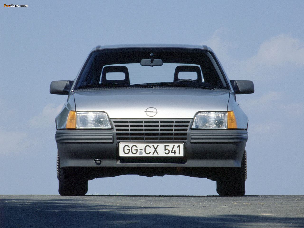 Opel Kadett 3-door (E) 1984–89 wallpapers (1280 x 960)