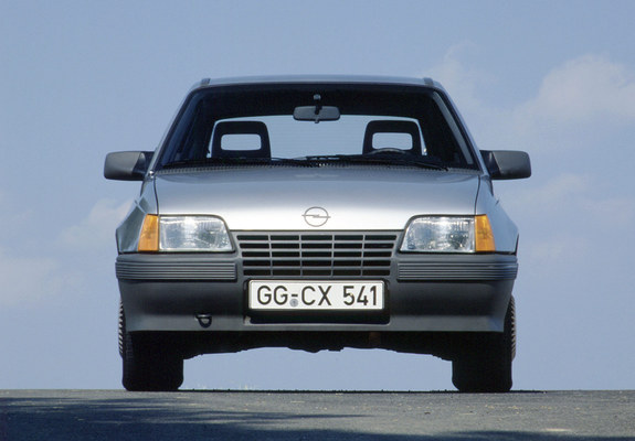 Opel Kadett 3-door (E) 1984–89 wallpapers