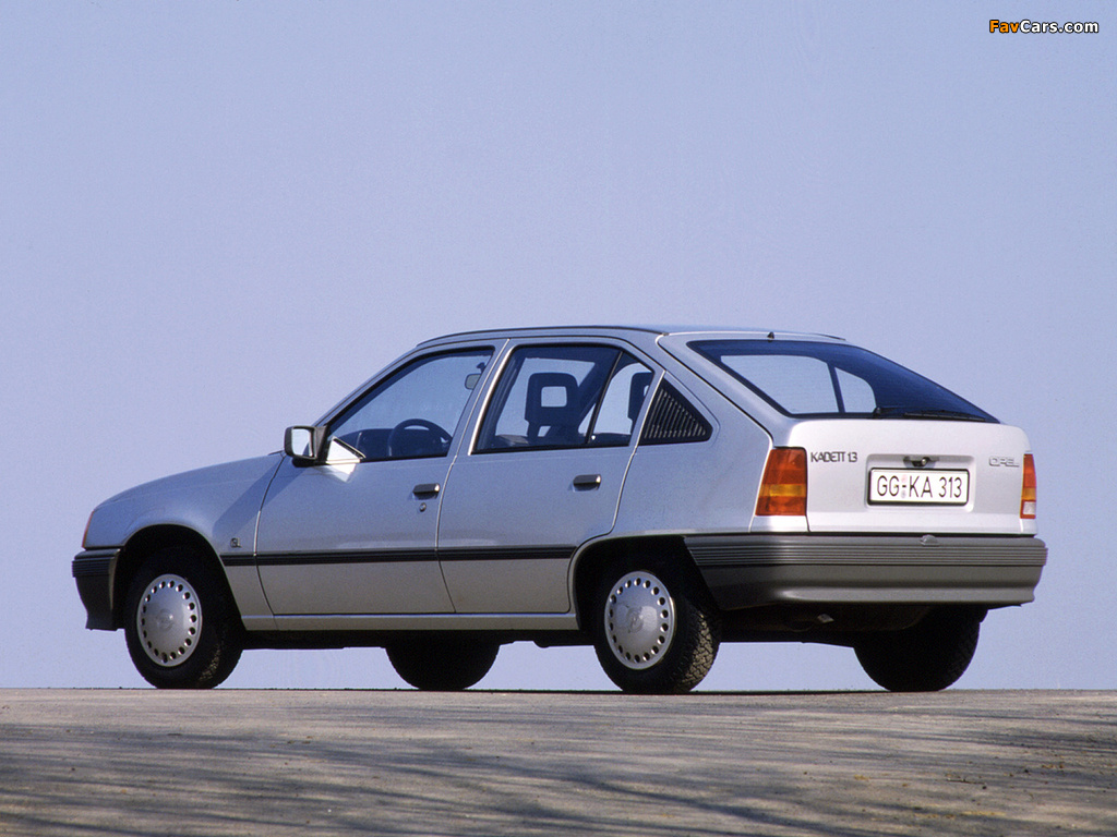 Opel Kadett 5-door (E) 1984–89 wallpapers (1024 x 768)