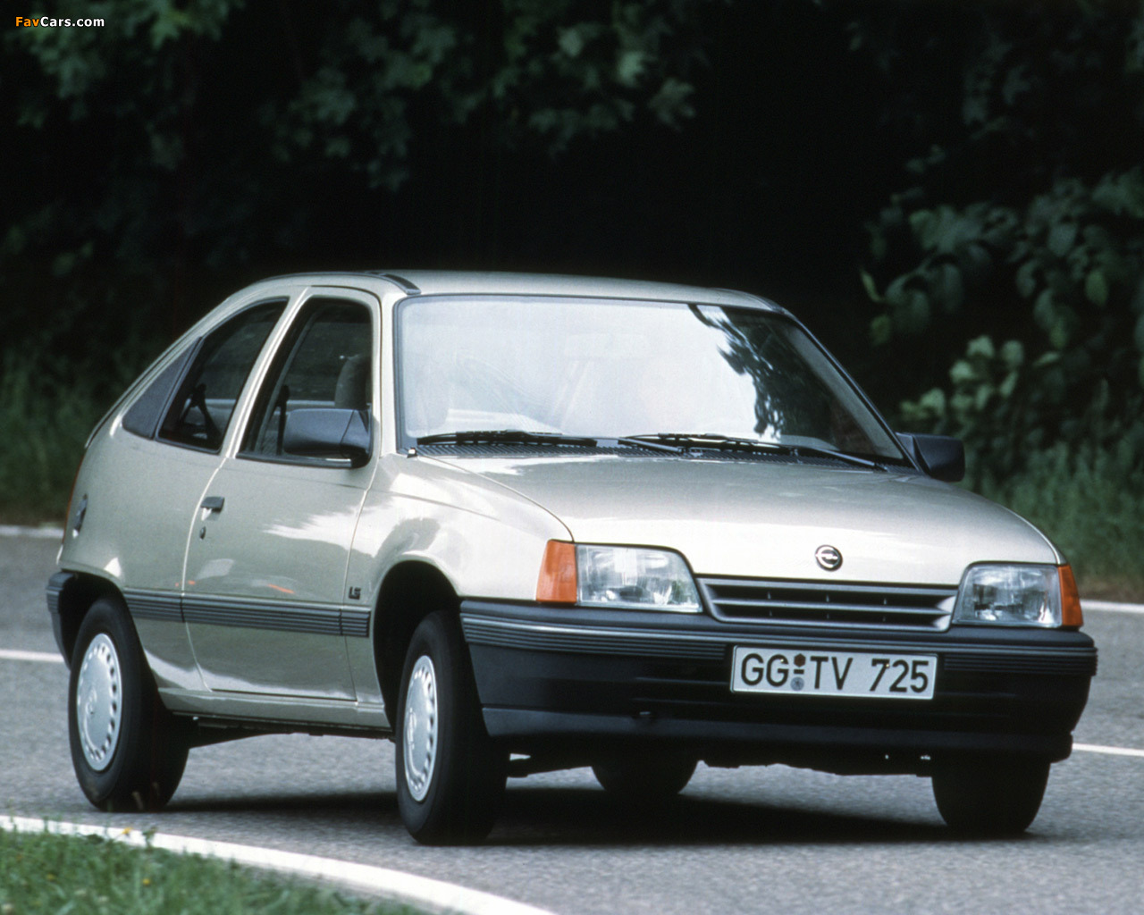 Opel Kadett 3-door (E) 1989–91 images (1280 x 1024)