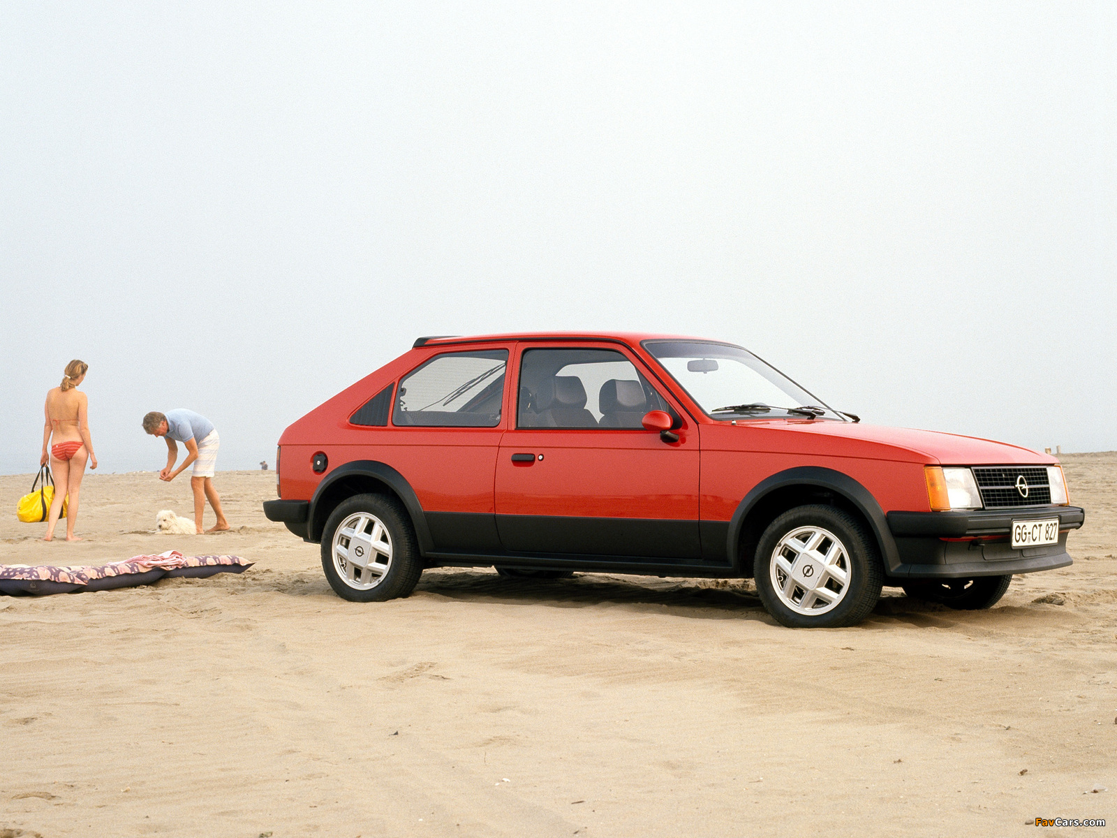 Photos of Opel Kadett SR 3-door (D) 1979–84 (1600 x 1200)