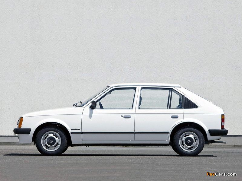 Photos of Opel Kadett 5-door (D) 1979–84 (800 x 600)