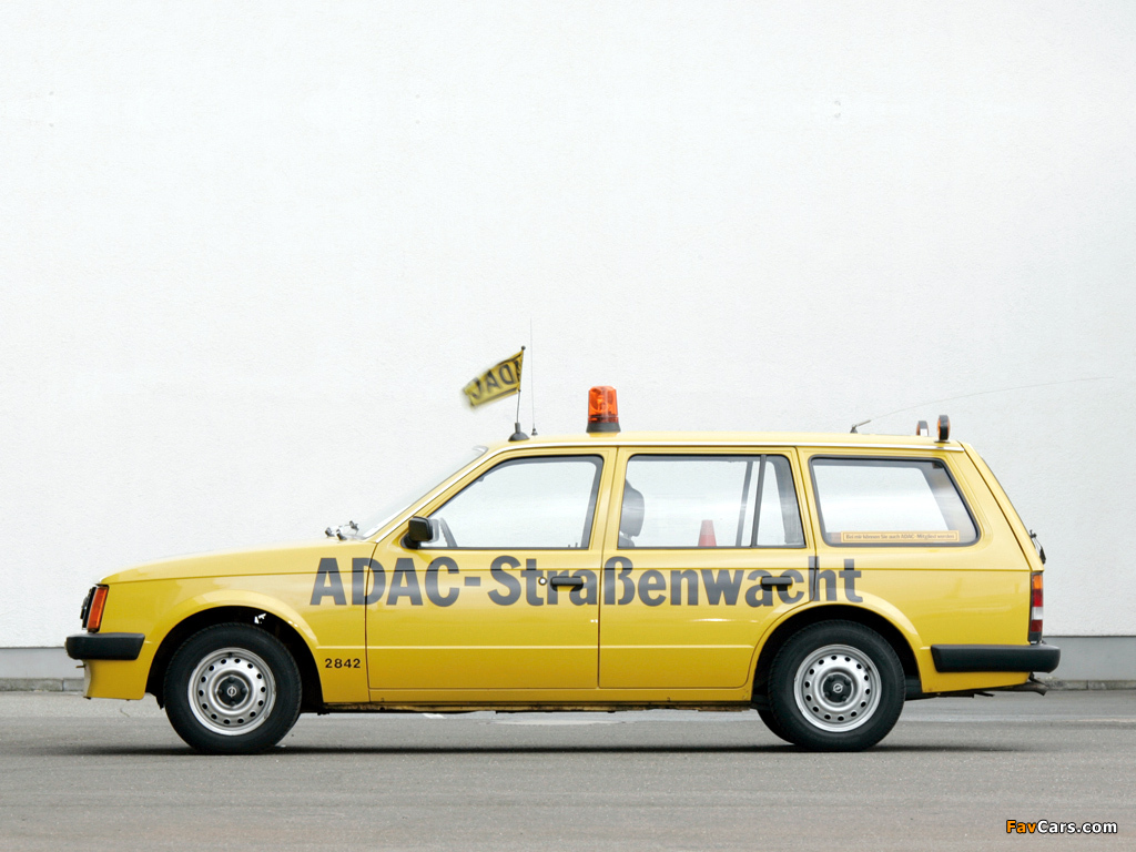 Photos of Opel Kadett Caravan 5-door (D) 1979–84 (1024 x 768)