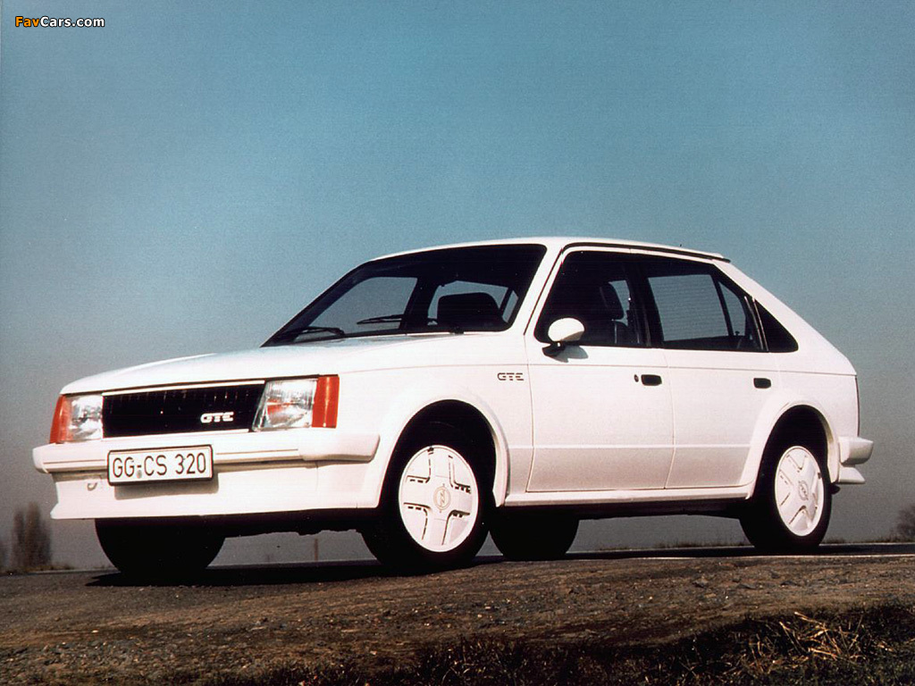 Photos of Opel Kadett GT/E 5-door (D) 1983–84 (1024 x 768)
