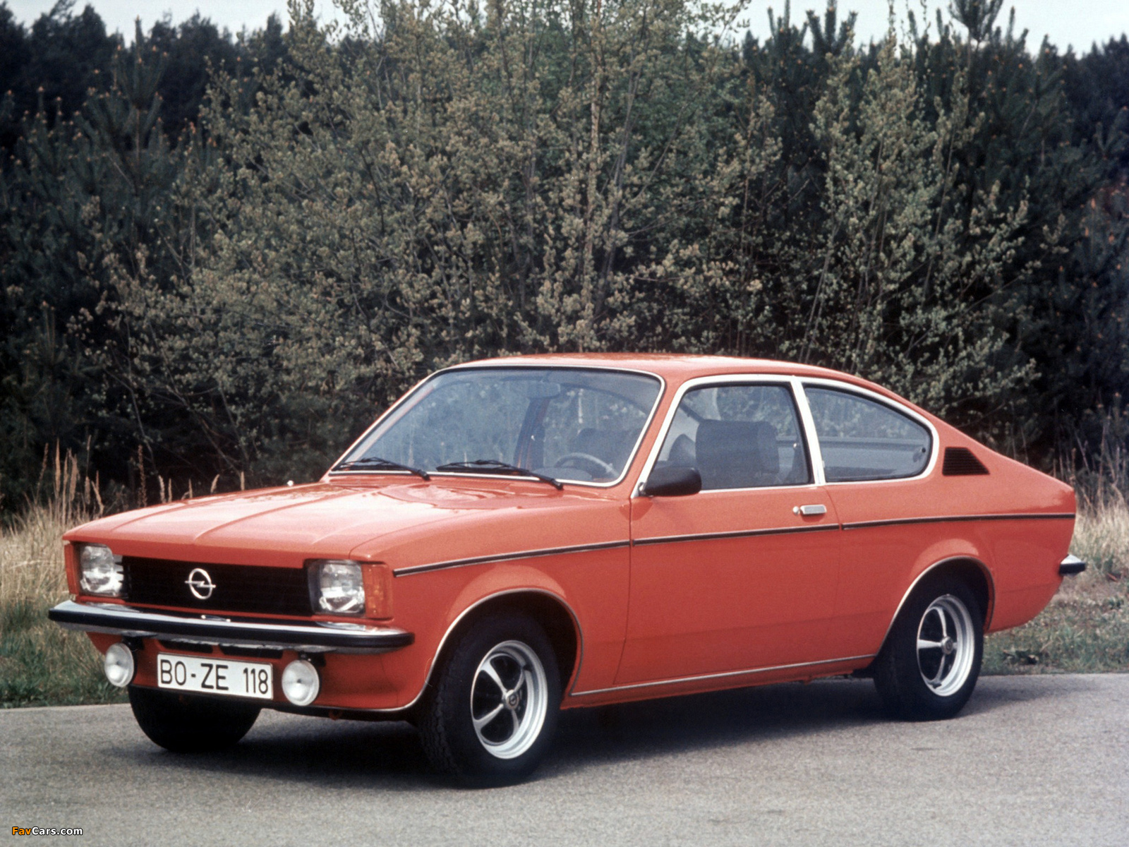 Pictures of Opel Kadett Coupe (C) 1977–79 (1600 x 1200)