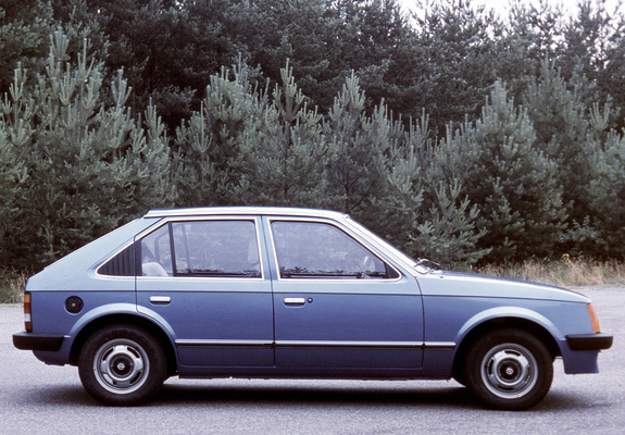 Pictures of Opel Kadett 5-door (D) 1979–84