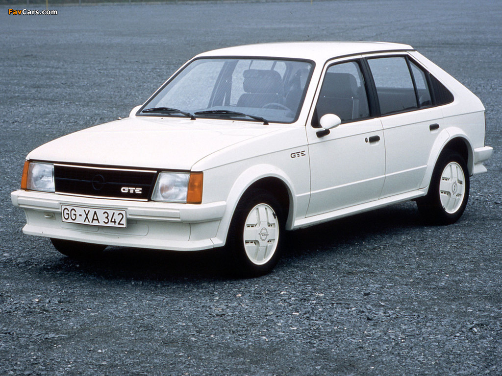 Pictures of Opel Kadett GT/E 5-door (D) 1983–84 (1024 x 768)