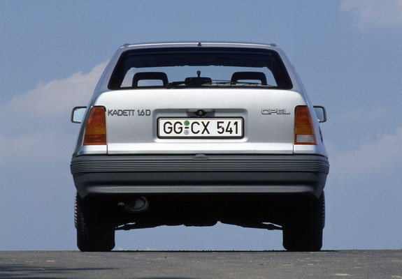 Pictures of Opel Kadett 3-door (E) 1984–89