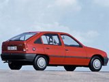 Pictures of Opel Kadett 5-door (E) 1984–89