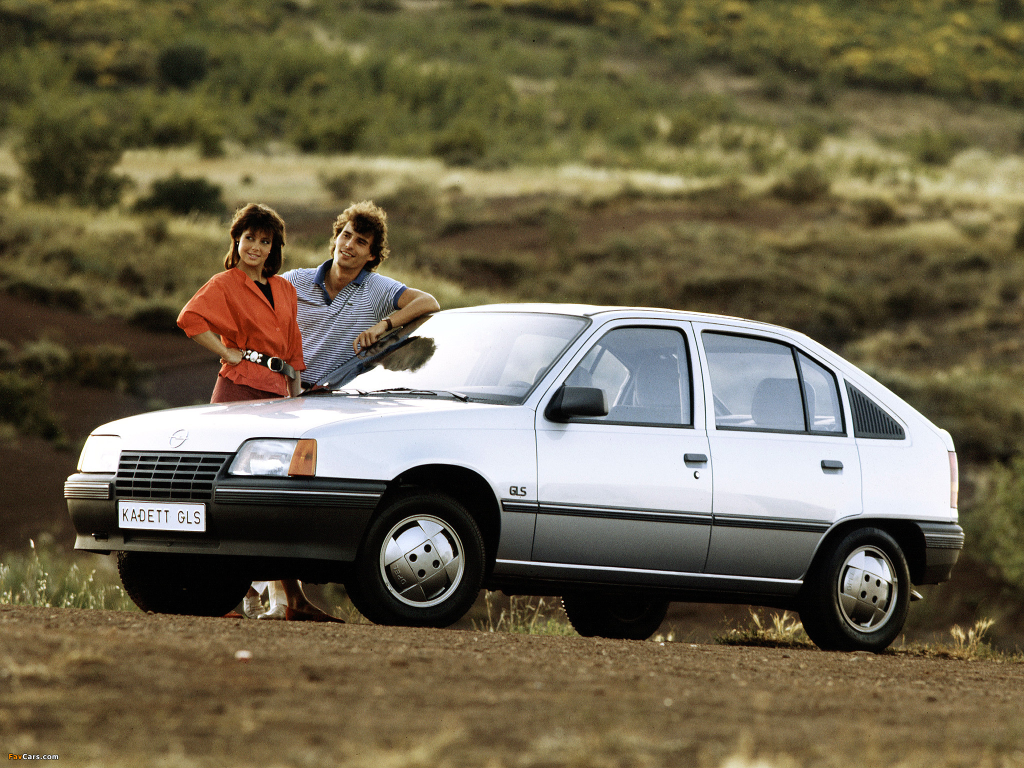 Pictures of Opel Kadett 5-door (E) 1984–89 (2048 x 1536)