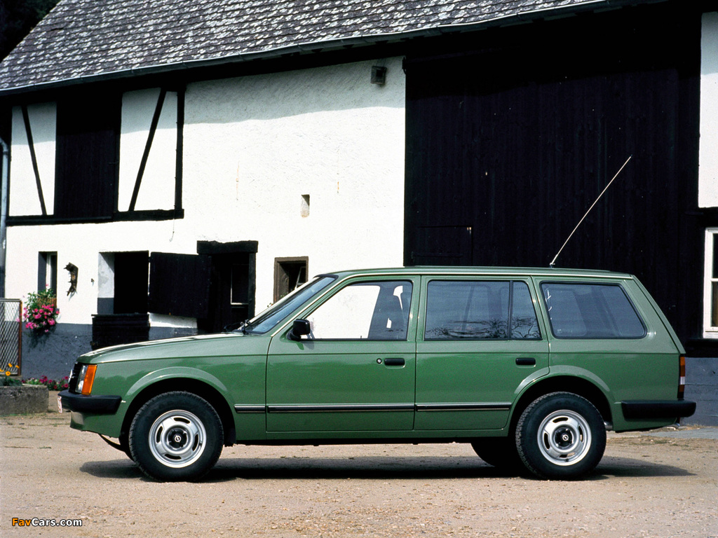 Opel Kadett Caravan Pirsch (D) 1982–84 wallpapers (1024 x 768)