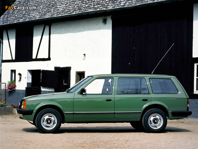 Opel Kadett Caravan Pirsch (D) 1982–84 wallpapers (640 x 480)