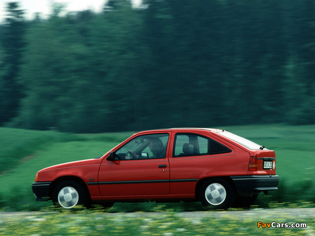 Opel Kadett 3-door (E) 1984–89 wallpapers (640 x 480)