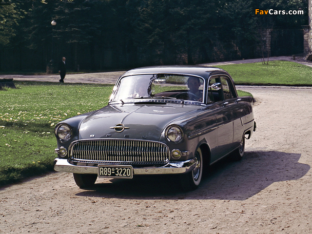 Images of Opel Kapitän 1956–58 (640 x 480)