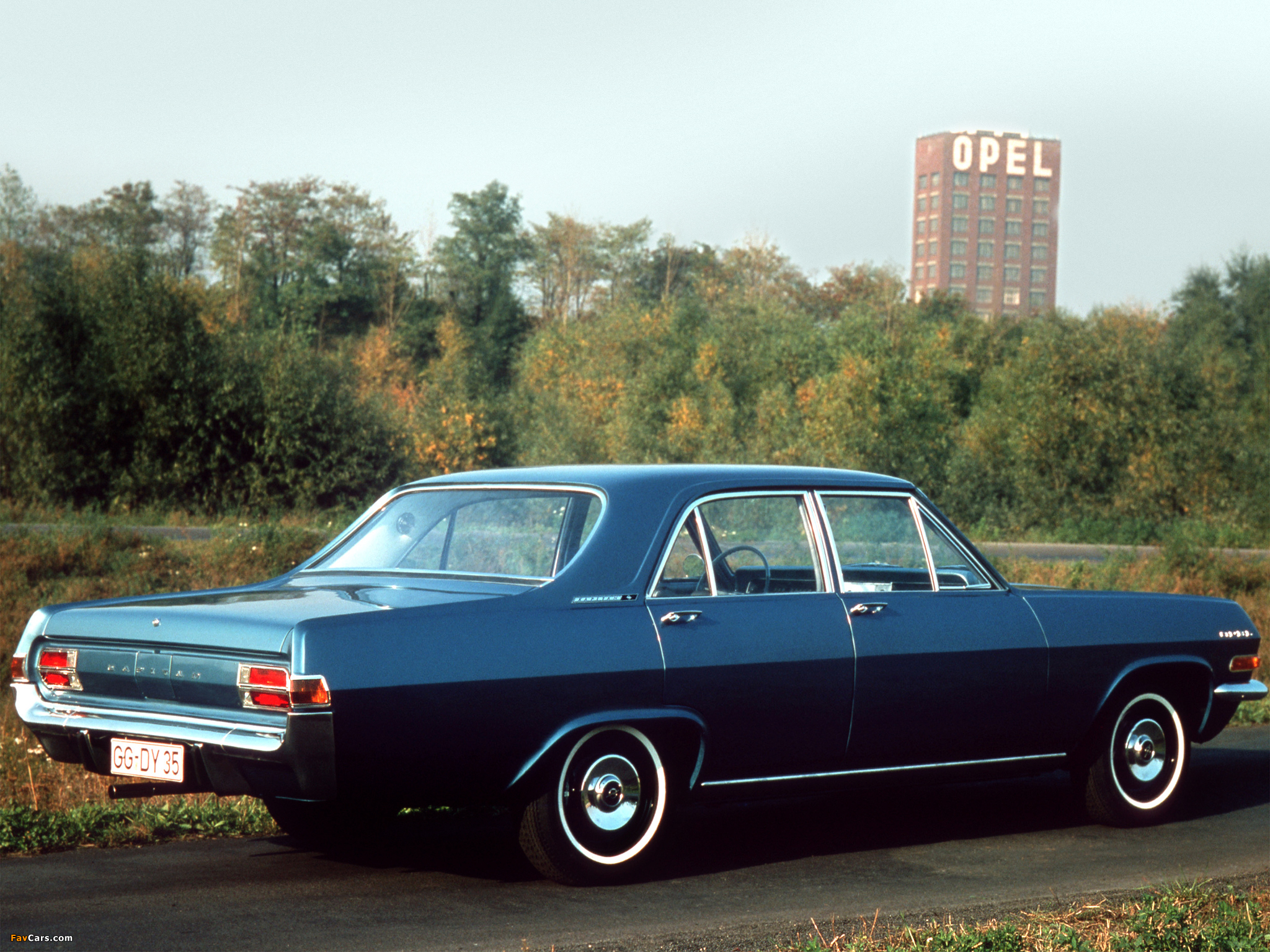 Photos of Opel Kapitän (A) 1964–65 (2048 x 1536)