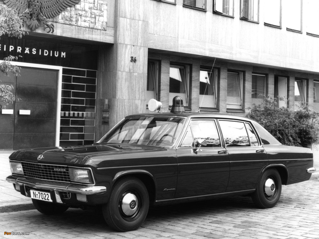Pictures of Opel Kapitän Polizei (B) 1969–70 (1280 x 960)