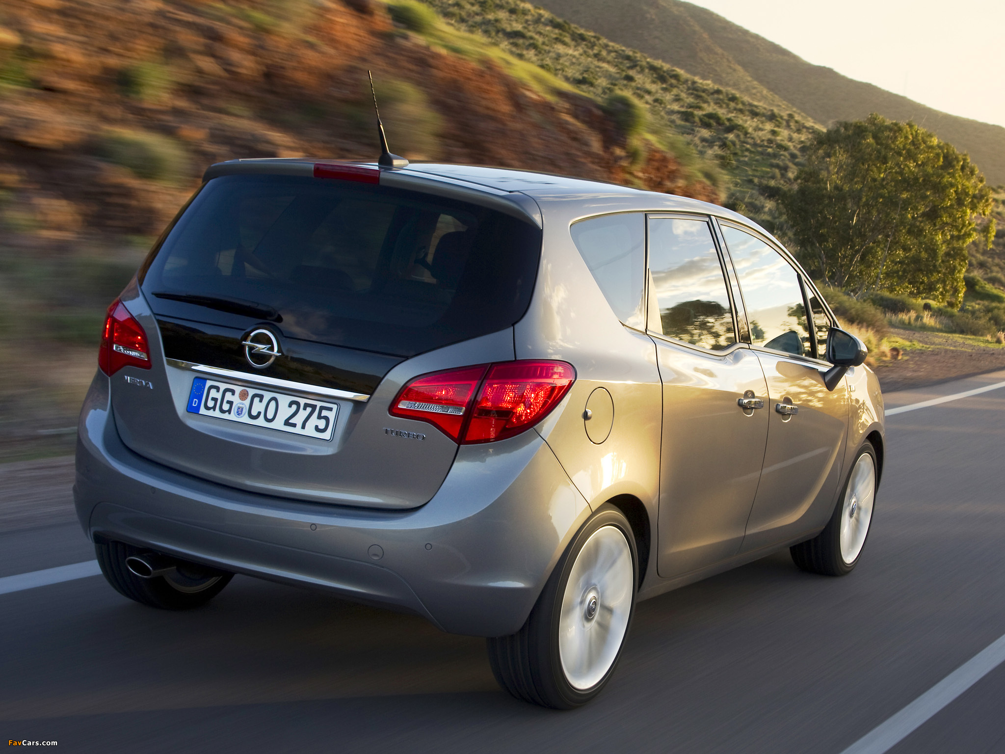 Images of Opel Meriva (B) 2010 (2048 x 1536)