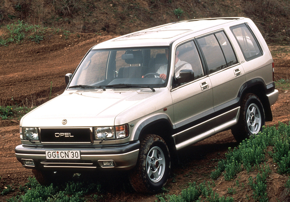 Opel Monterey 5-door 1992–98 pictures