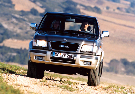 Opel Monterey 5-door 1998–99 pictures