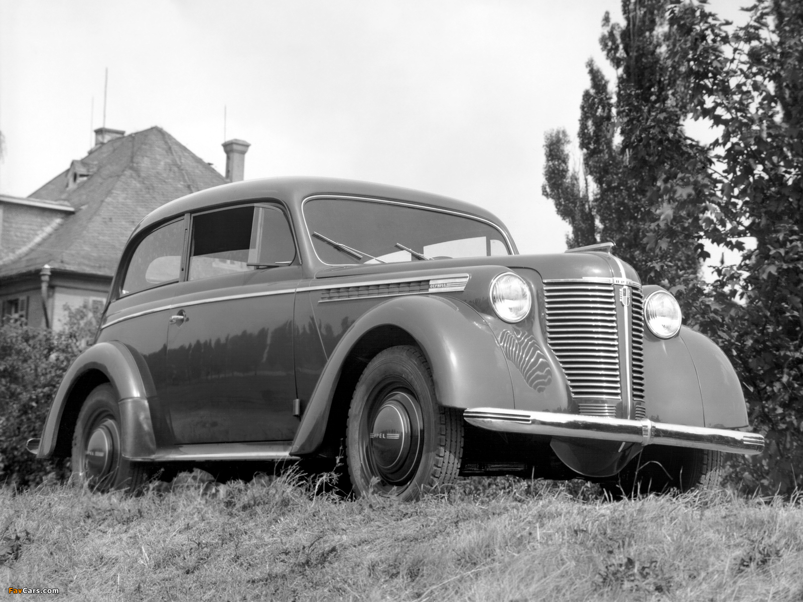 Opel Olympia 2-door Limousine 1947–49 photos (1600 x 1200)