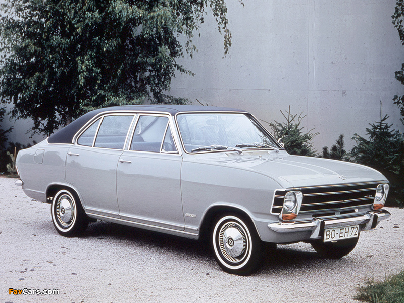Opel Olympia 4-door Limousine (A) 1967–70 photos (800 x 600)