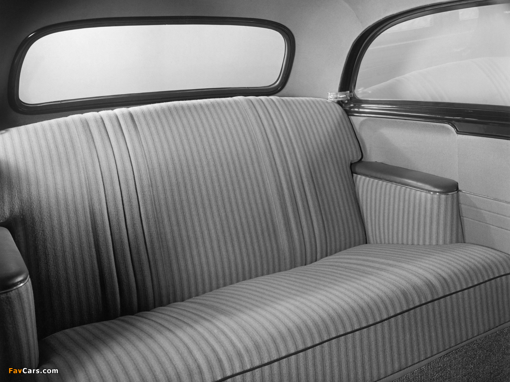 Photos of Opel Olympia 2-door Limousine 1950–53 (1024 x 768)
