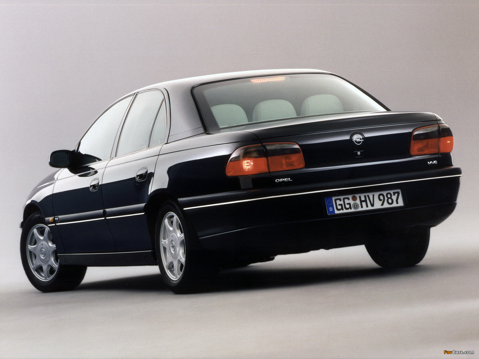 Opel Omega MV6 (B) 1994–97 images (1600 x 1200)