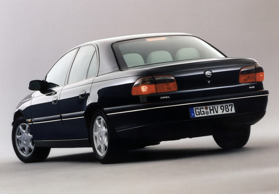 Opel Omega MV6 (B) 1994–97 images