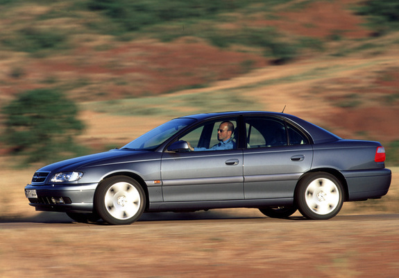 Opel Omega (B) 1999–2003 photos