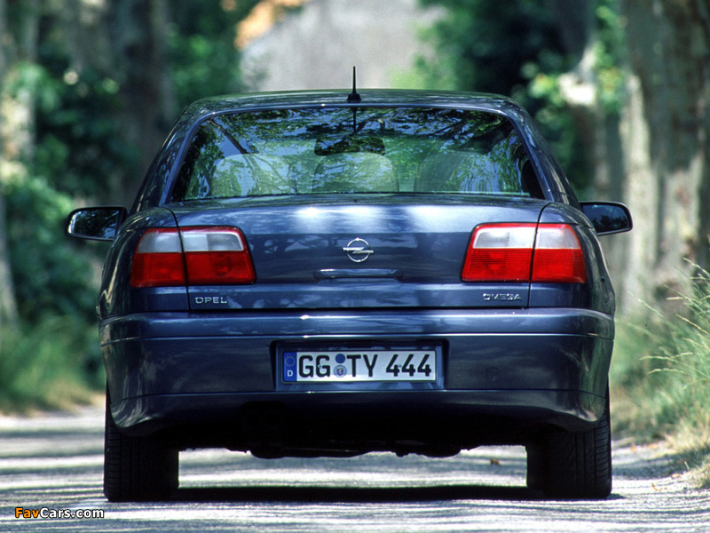 Opel Omega (B) 1999–2003 photos (800 x 600)