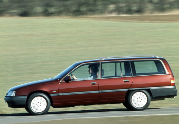 Photos of Opel Omega Caravan (A) 1986–90