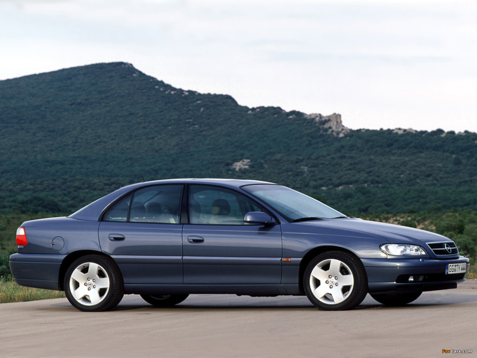 Pictures of Opel Omega (B) 1999–2003 (1600 x 1200)