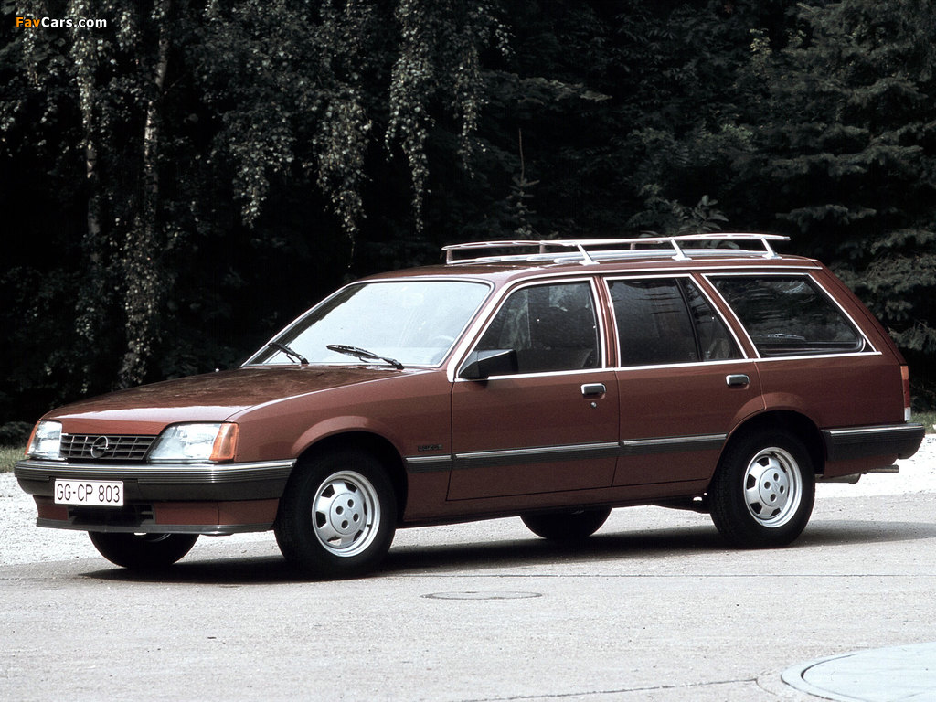 Images of Opel Rekord Caravan (E2) 1982–86 (1024 x 768)