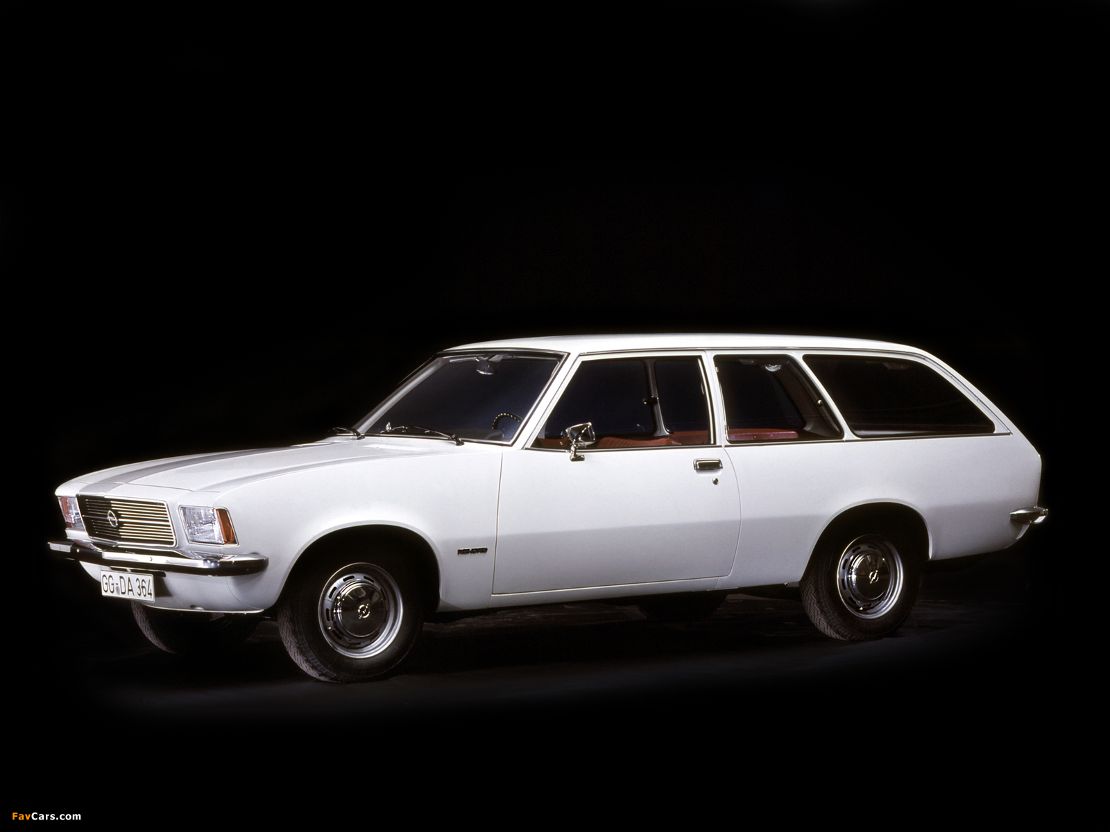 Opel Rekord Caravan 3-door (D) 1972–77 photos (1600 x 1200)