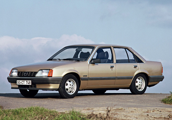 Opel Rekord (E2) 1982–86 photos