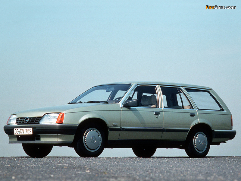 Opel Rekord Caravan (E2) 1982–86 photos (800 x 600)