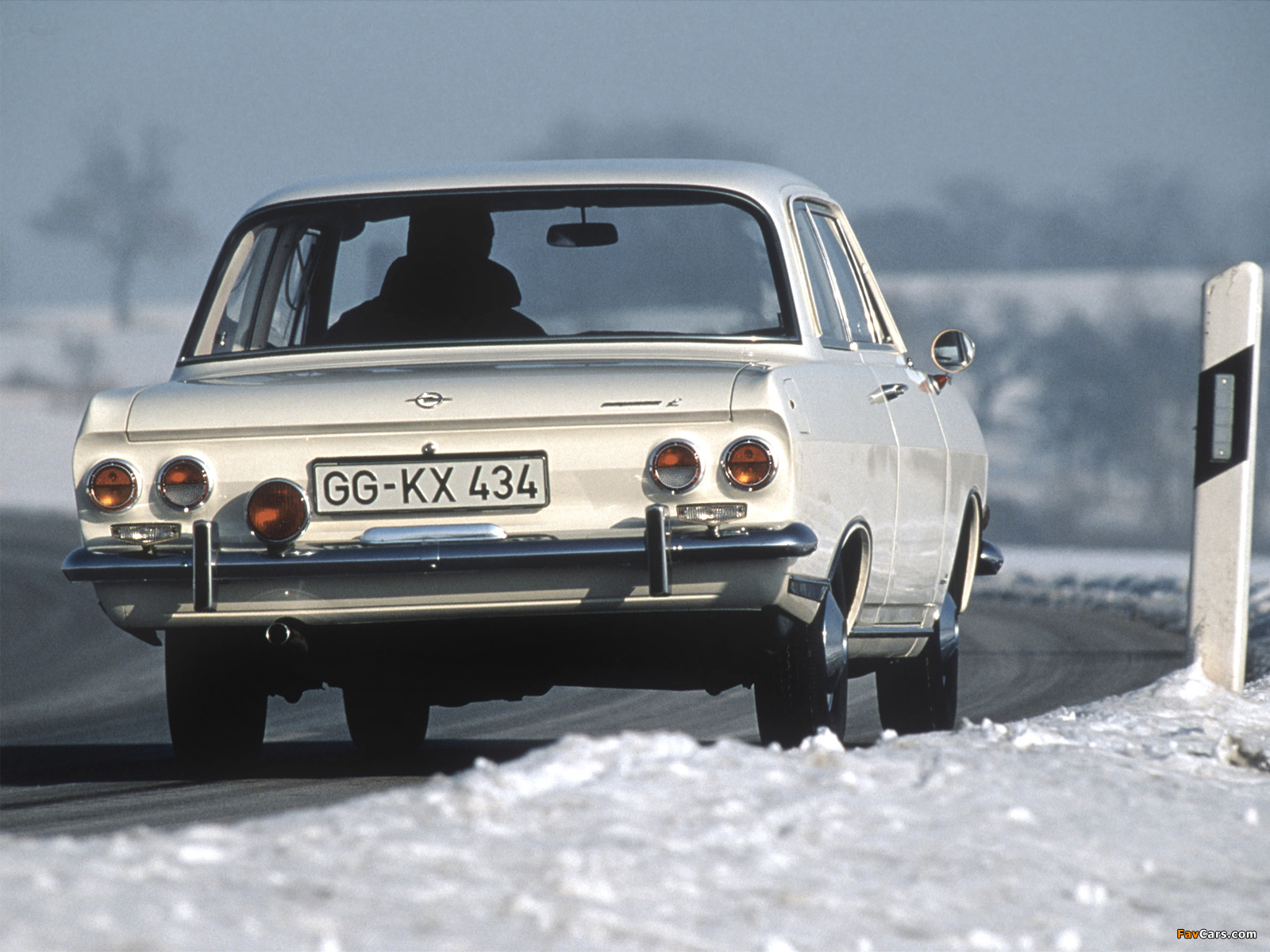Opel Rekord Coupe (B) 1965–66 wallpapers (1600 x 1200)