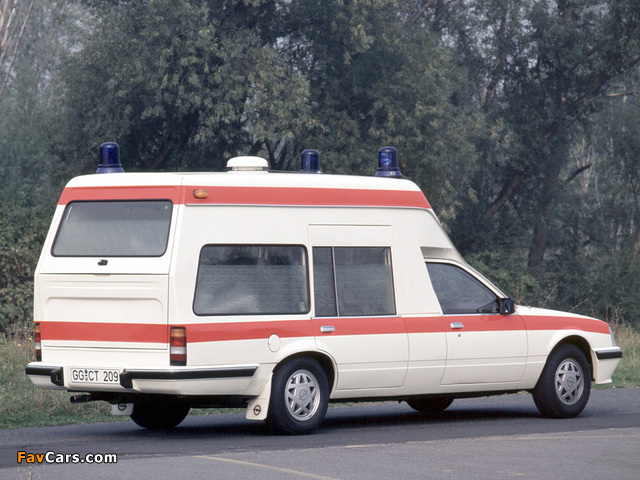 Opel Senator Krankenwagen (A2) images (640 x 480)